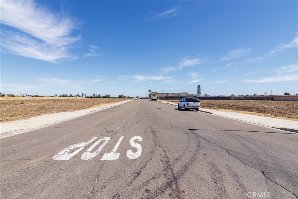 203 Commerce, Los Banos, CA 93635