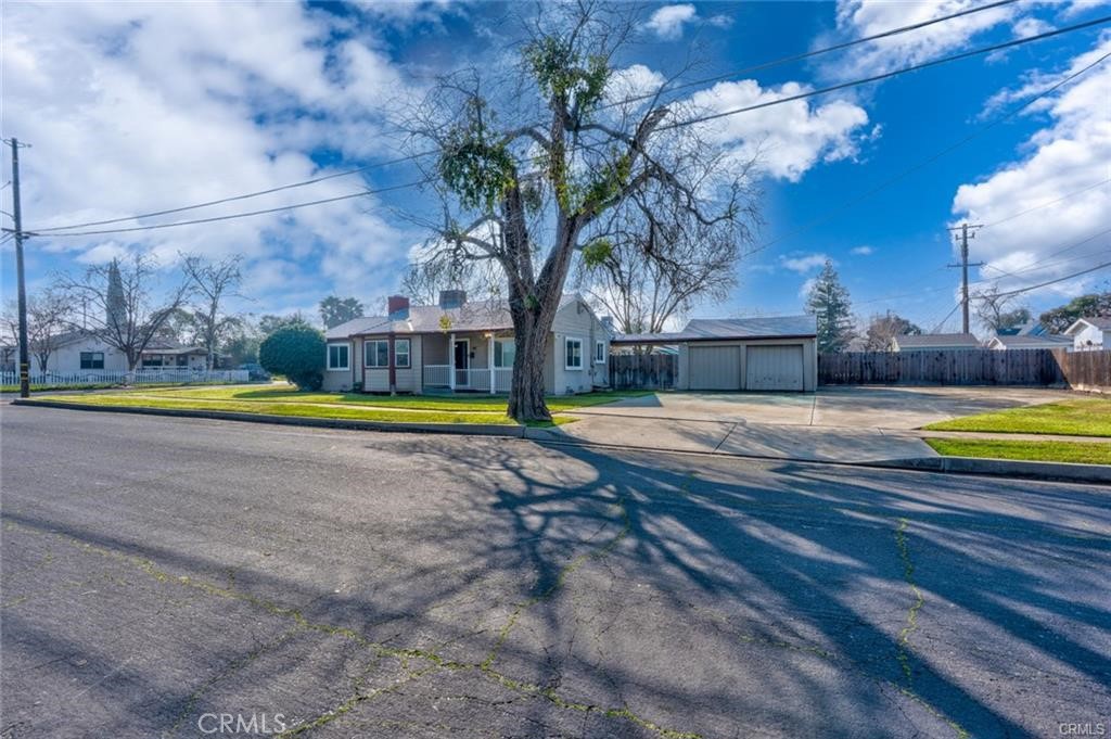 598 E 19th, Merced, CA 95340