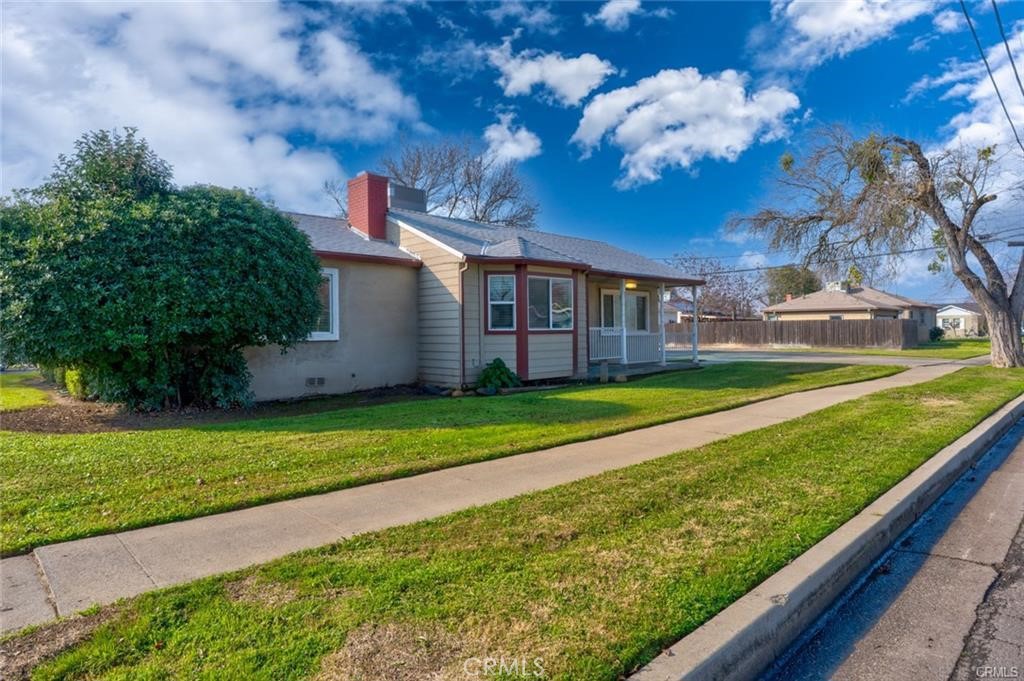 598 E 19th, Merced, CA 95340
