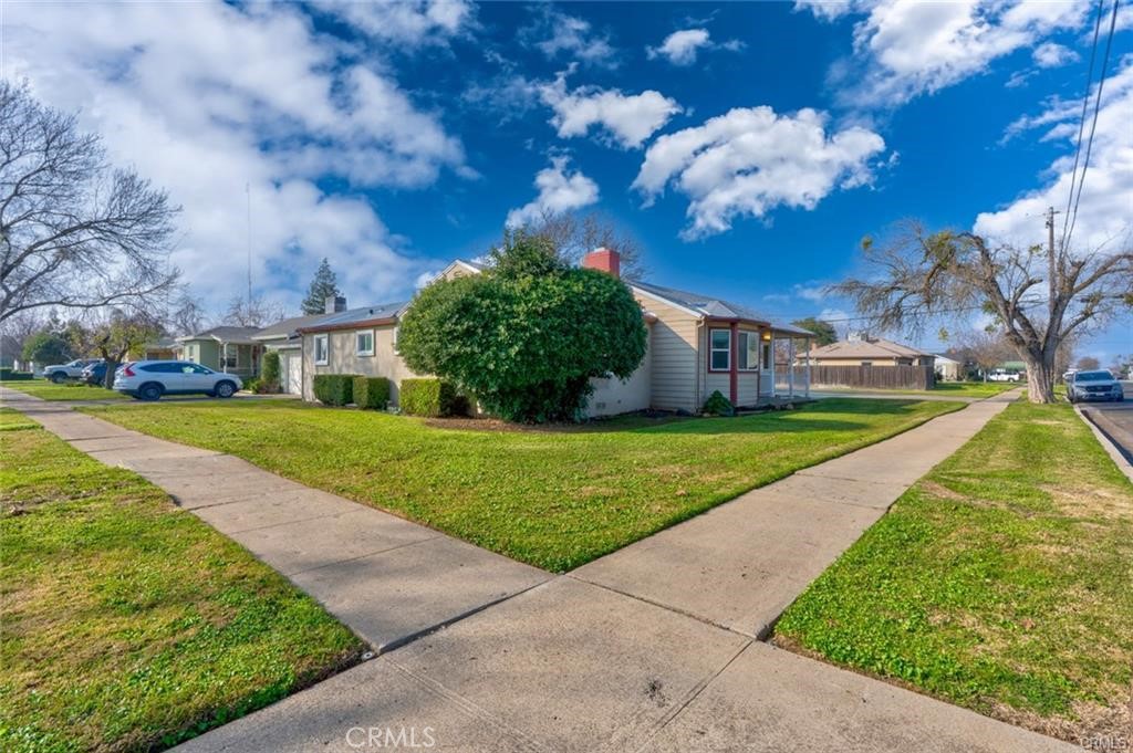 598 E 19th, Merced, CA 95340