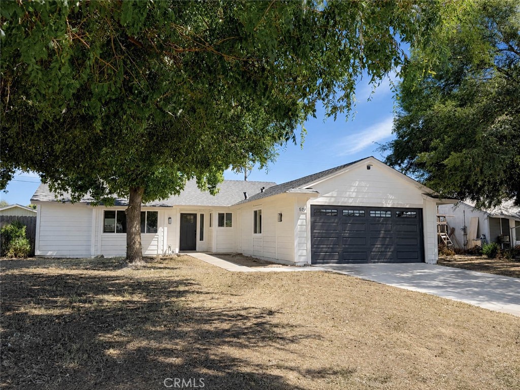 519 Rosehill Drive, Chowchilla, CA 93610