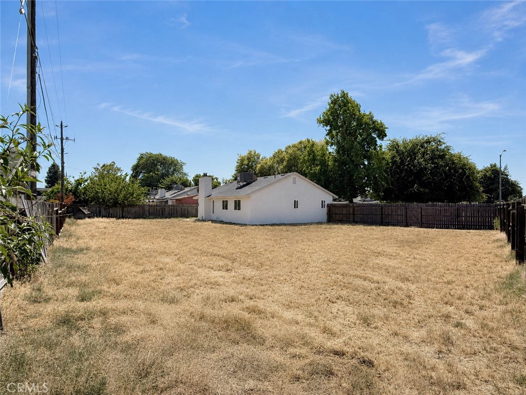 519 Rosehill Drive, Chowchilla, CA 93610