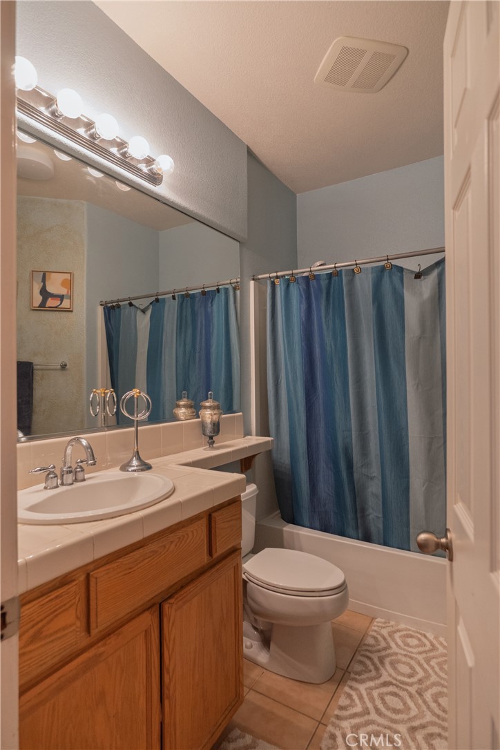 678 Chandon, Merced, CA 95348