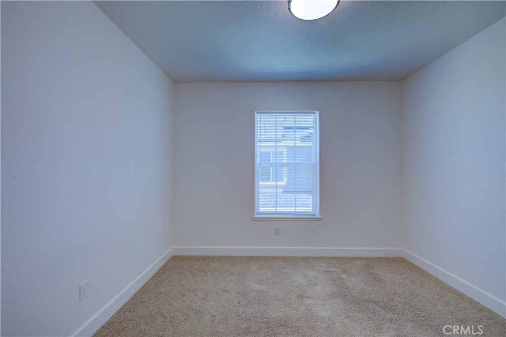 5046 Palisade Ave., Merced, CA 95348