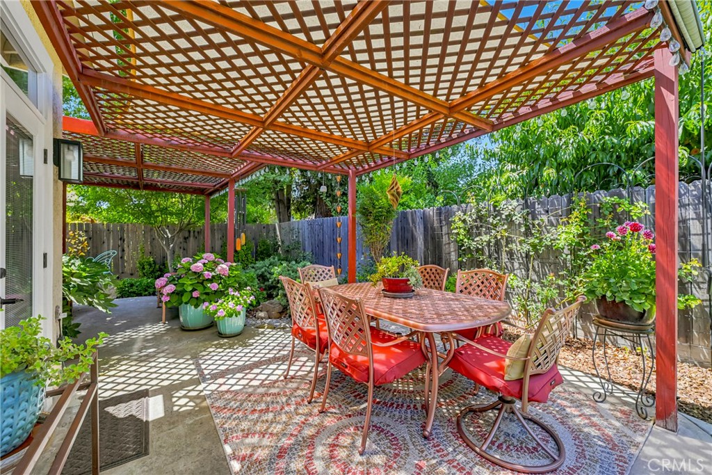 1817 Presidio Ct, Merced, CA 95340