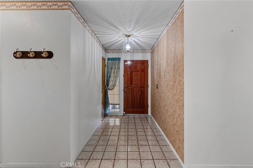 568 Independence Ct, Atwater, CA 95301