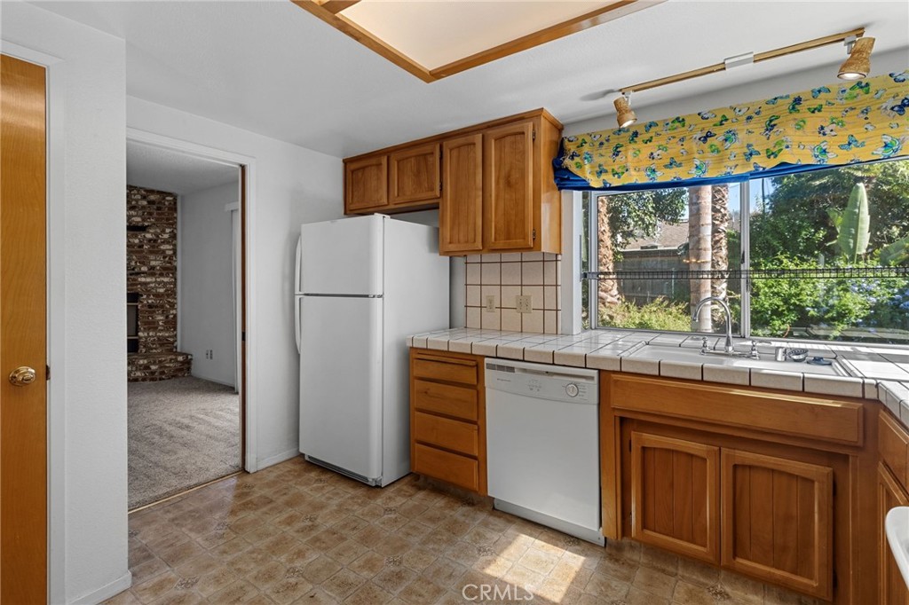 568 Independence Ct, Atwater, CA 95301