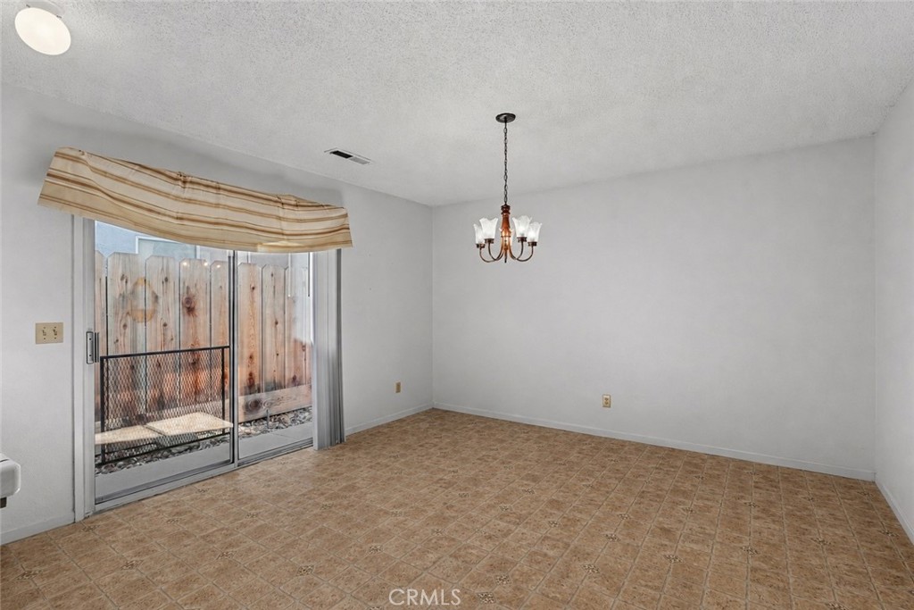 568 Independence Ct, Atwater, CA 95301
