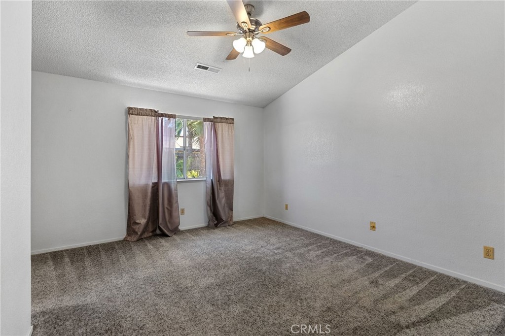568 Independence Ct, Atwater, CA 95301