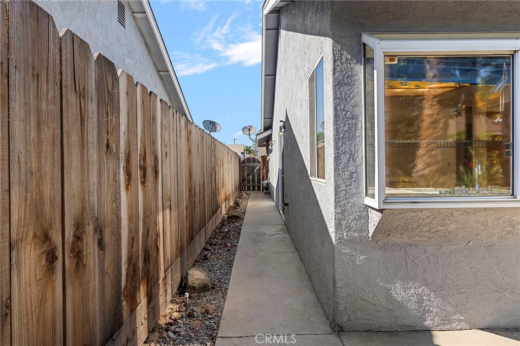 568 Independence Ct, Atwater, CA 95301