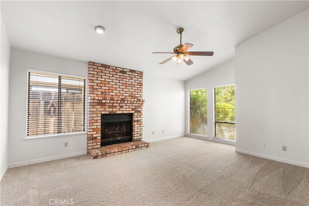 59 W 27th, Merced, CA 95340