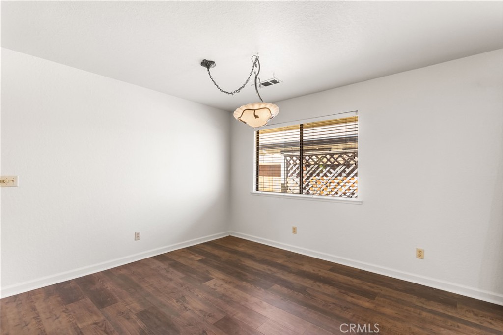 59 W 27th, Merced, CA 95340