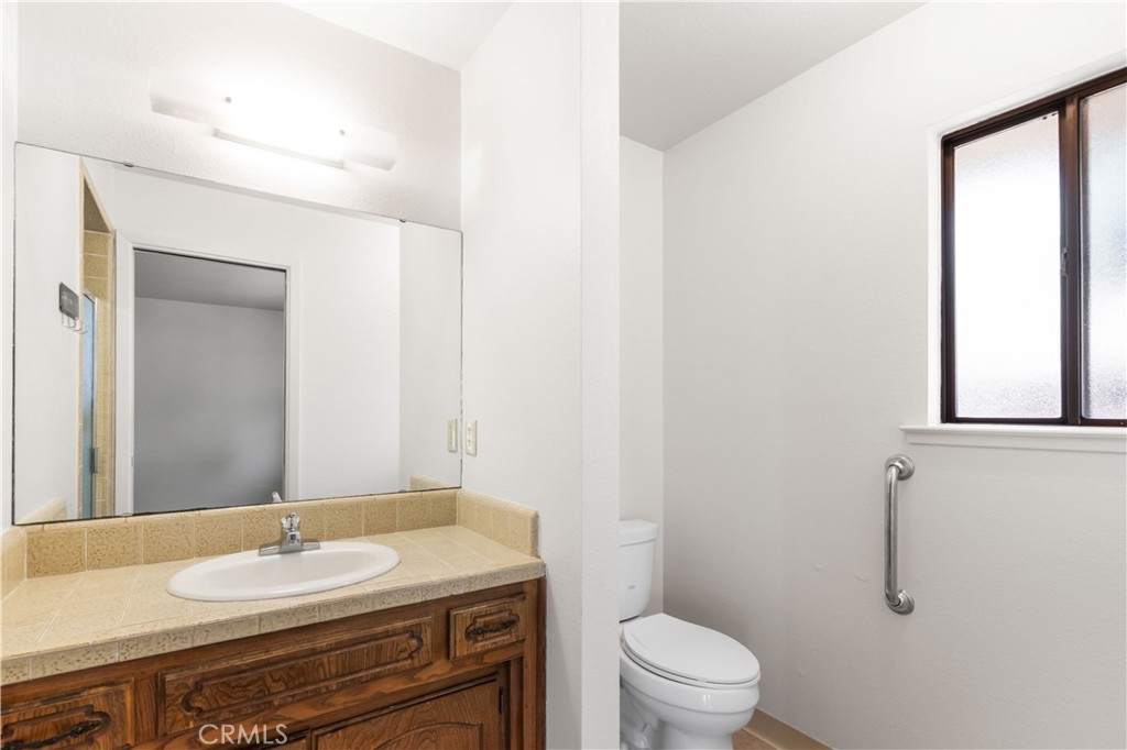 59 W 27th, Merced, CA 95340