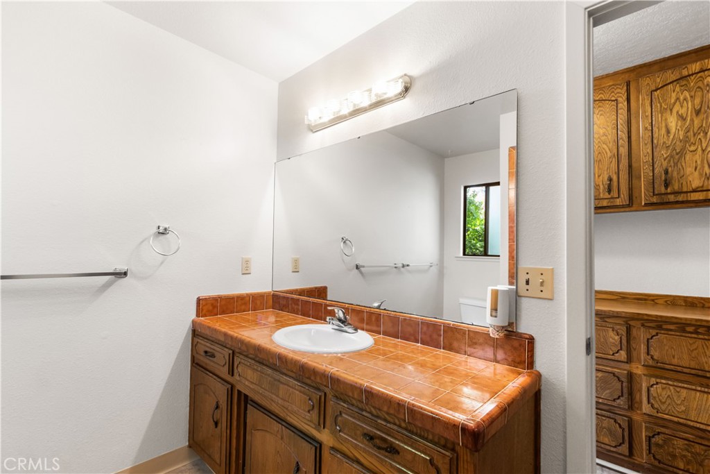 59 W 27th, Merced, CA 95340