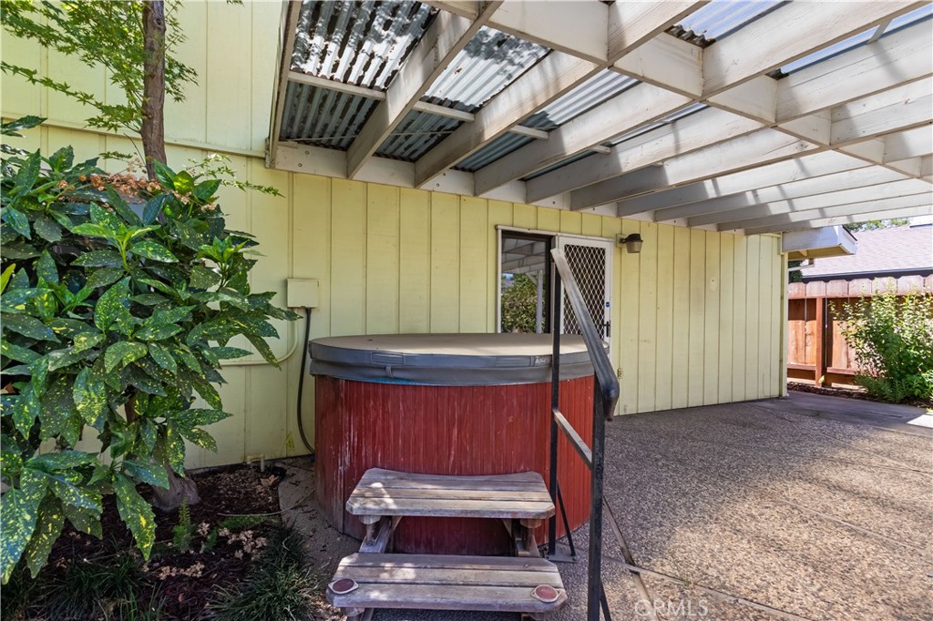 59 W 27th, Merced, CA 95340