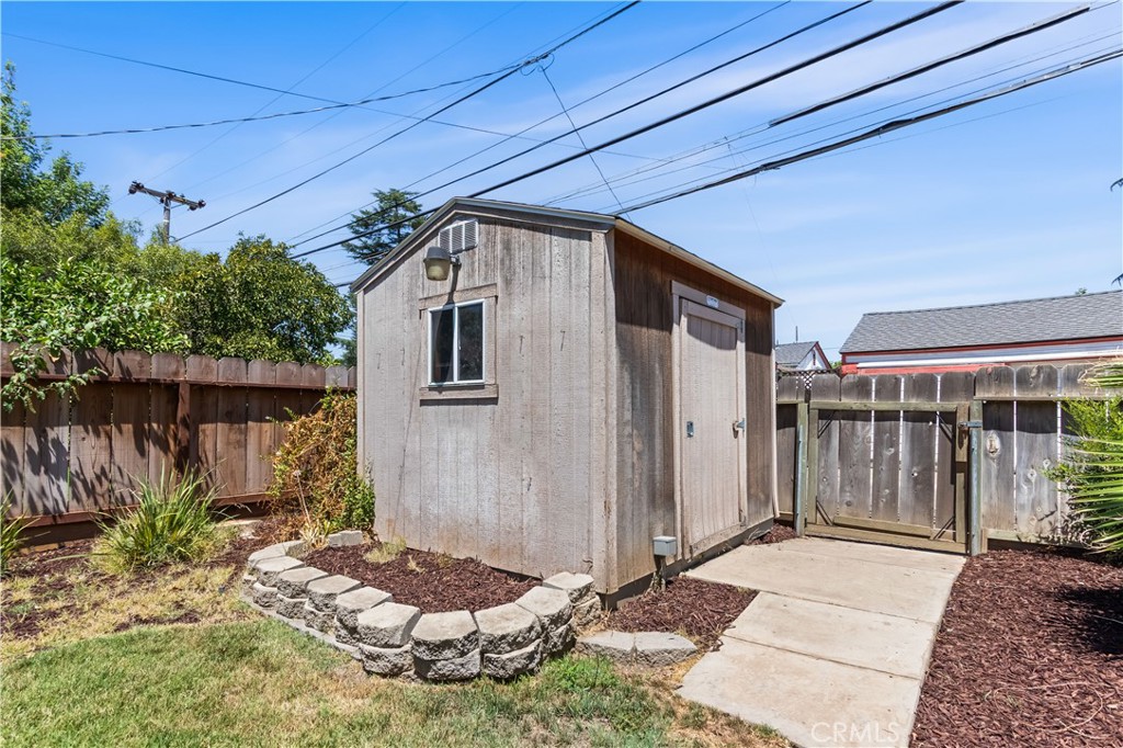 59 W 27th, Merced, CA 95340