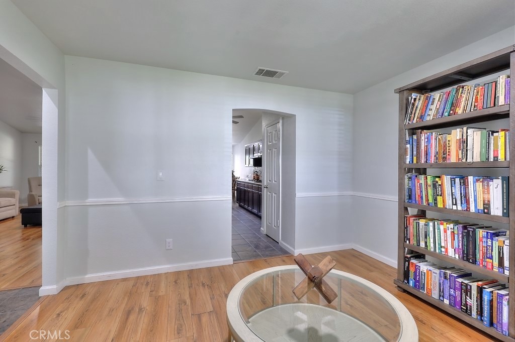 5659 W Menlo, Fresno, CA 93722