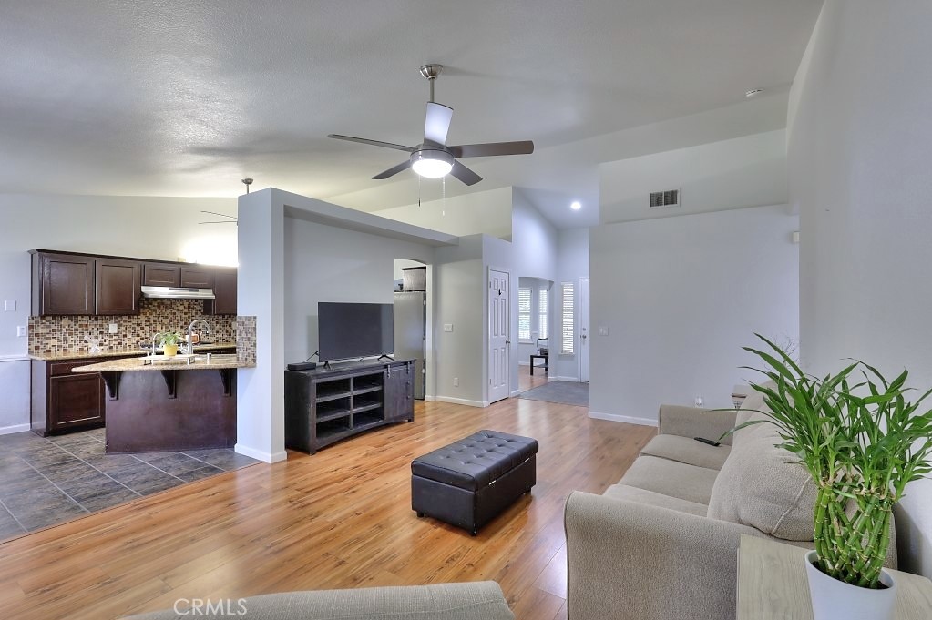5659 W Menlo, Fresno, CA 93722