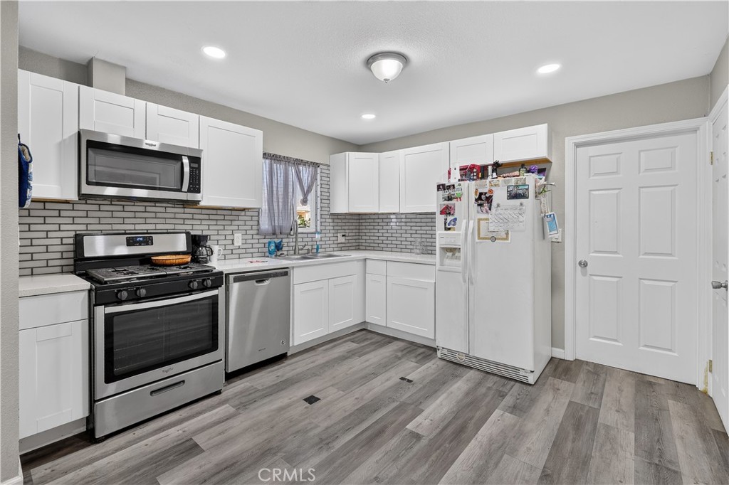 1565 E Santa Fe, Merced, CA 95340