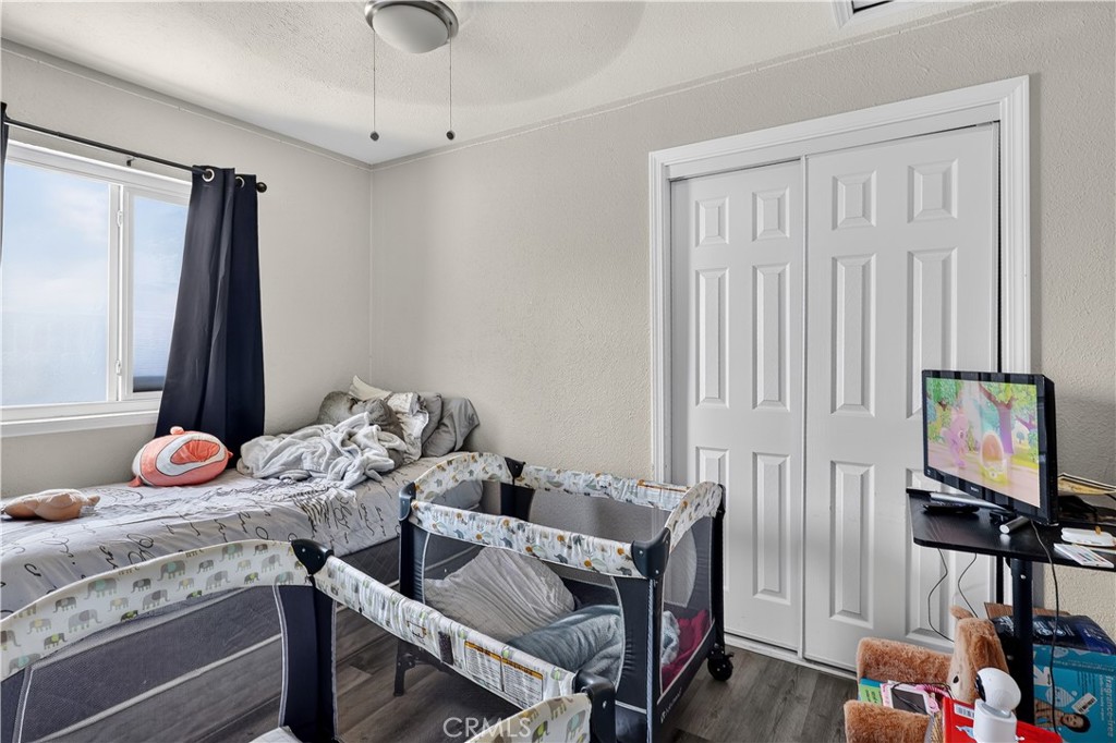 1565 E Santa Fe, Merced, CA 95340