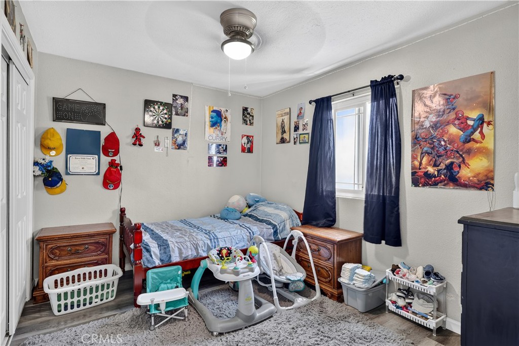 1565 E Santa Fe, Merced, CA 95340