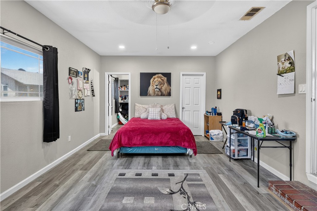 1565 E Santa Fe, Merced, CA 95340