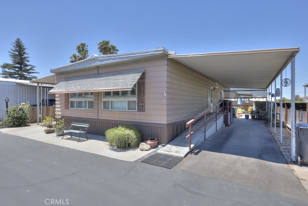3418 N Waring Way, Denair, CA 95316