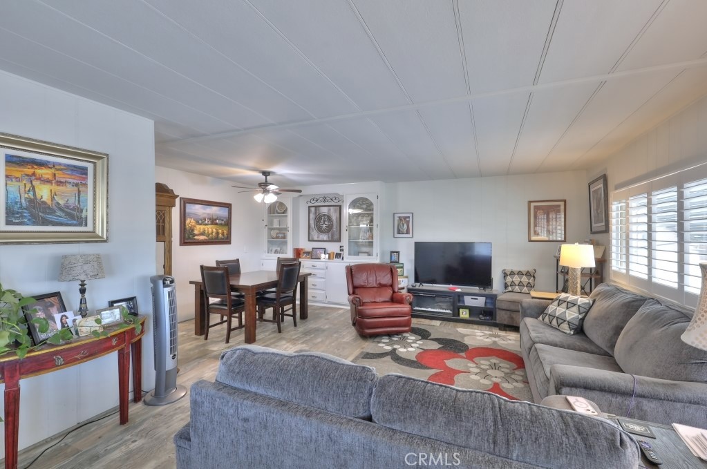 3418 N Waring Way, Denair, CA 95316