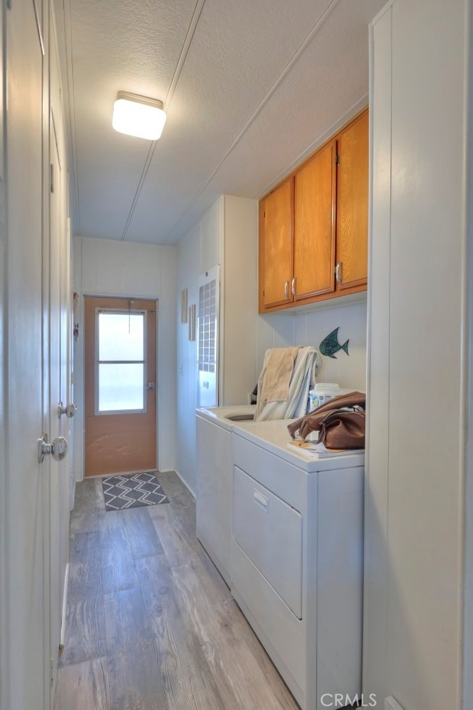 3418 N Waring Way, Denair, CA 95316