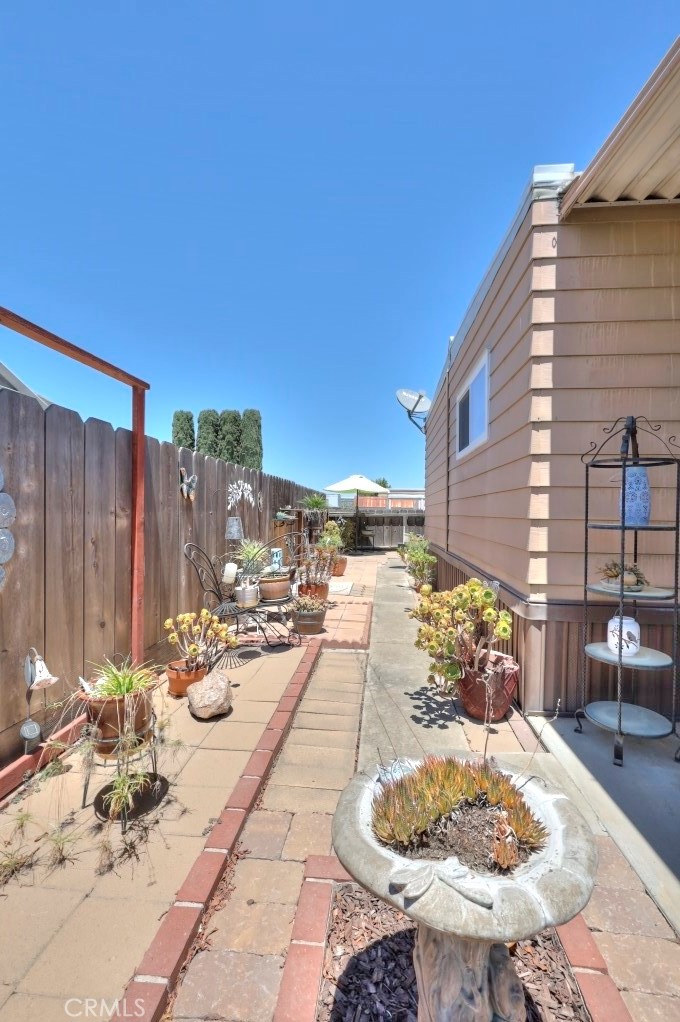 3418 N Waring Way, Denair, CA 95316