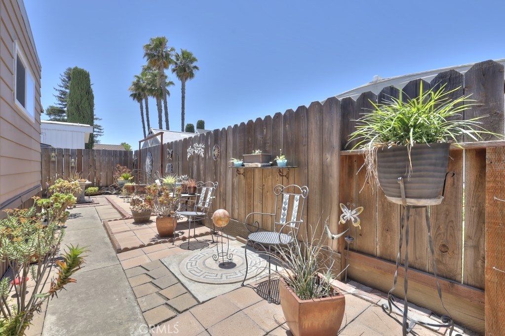 3418 N Waring Way, Denair, CA 95316