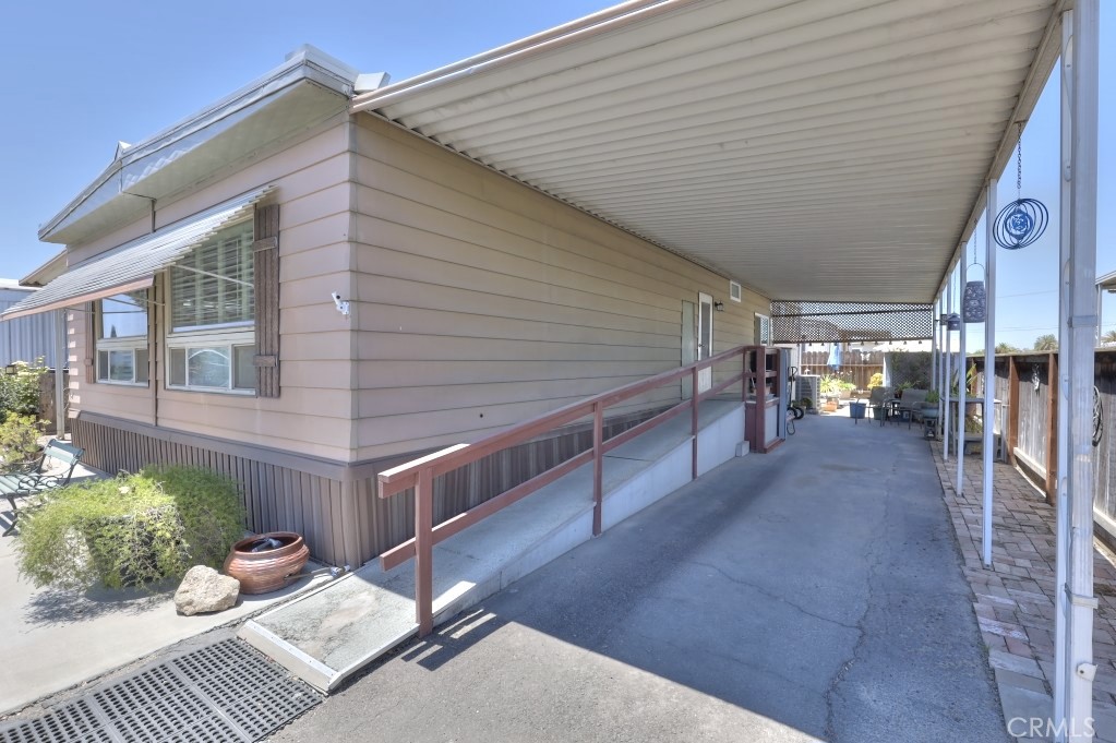 3418 N Waring Way, Denair, CA 95316