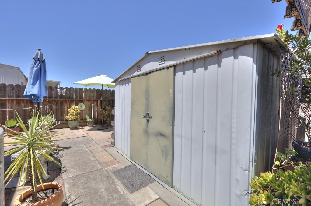 3418 N Waring Way, Denair, CA 95316