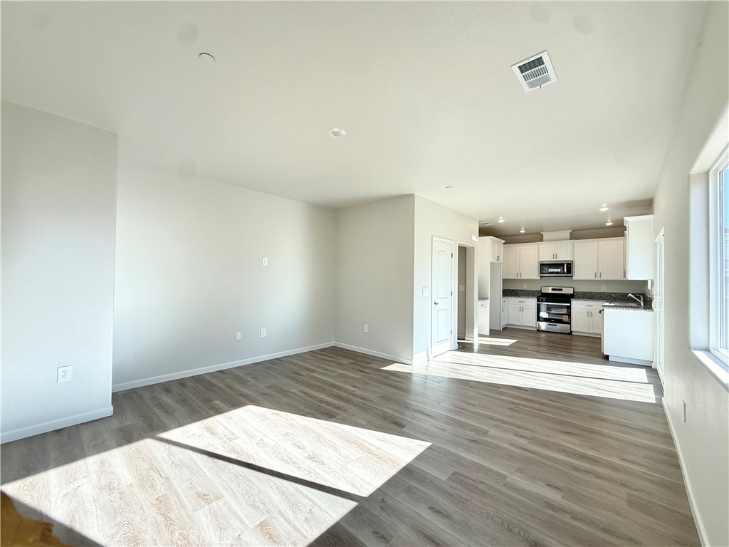 444 Oleander Ct, Chowchilla, CA 93610