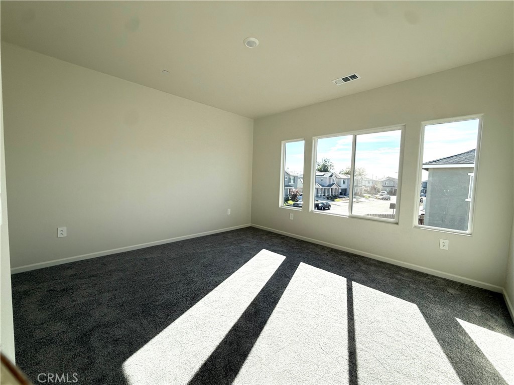 444 Oleander Ct, Chowchilla, CA 93610