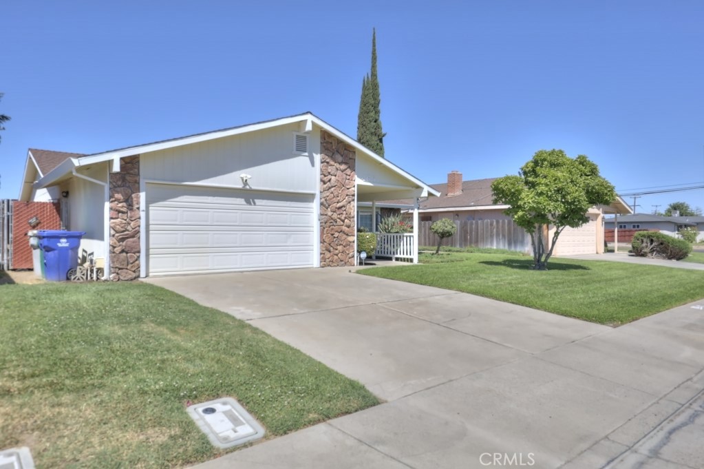 465 Center, Atwater, CA 95301
