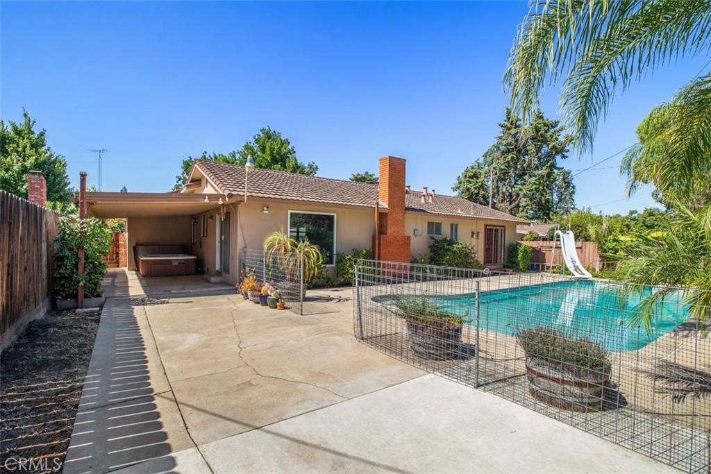 2671 El Camino, Turlock, CA 95380