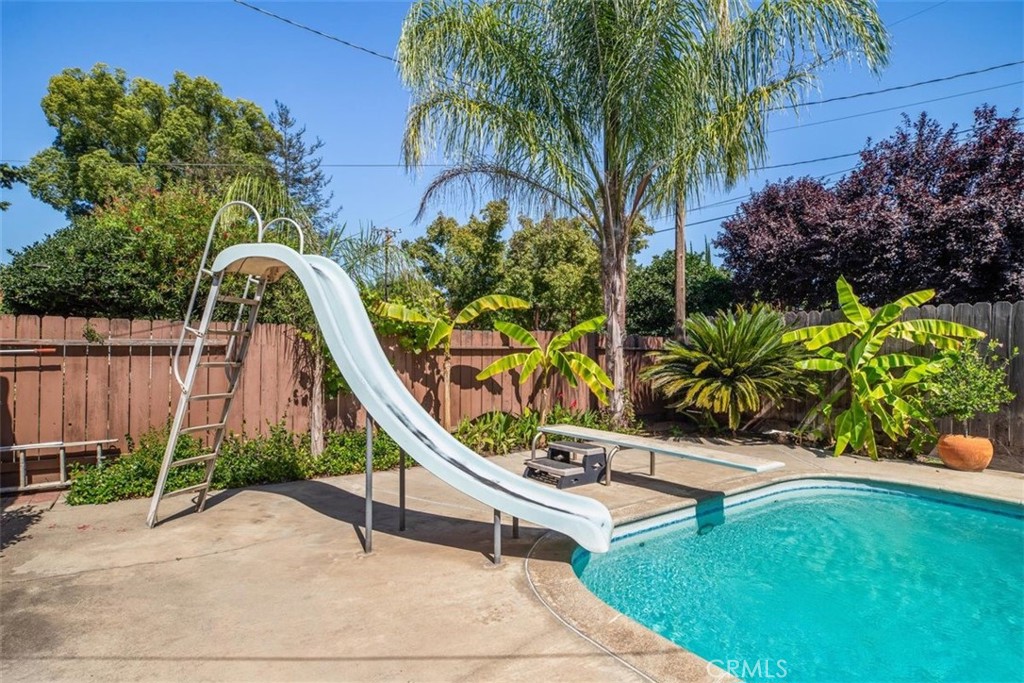 2671 El Camino, Turlock, CA 95380