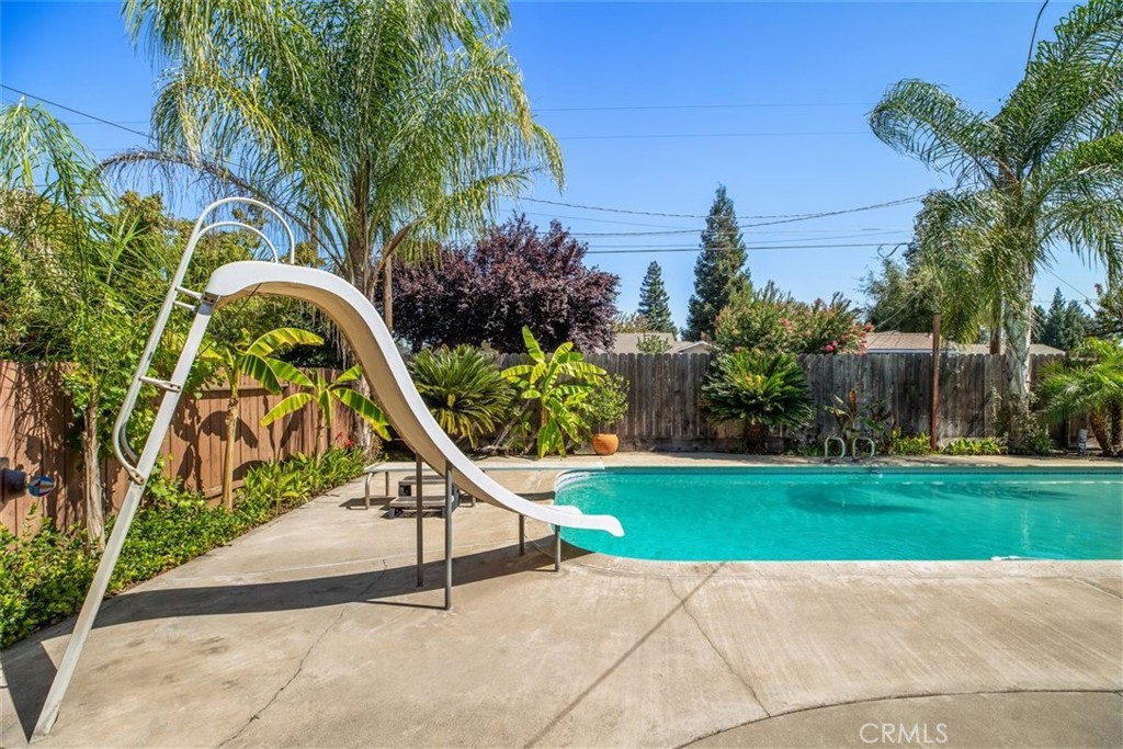 2671 El Camino, Turlock, CA 95380