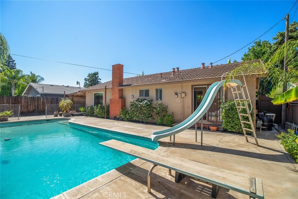 2671 El Camino, Turlock, CA 95380