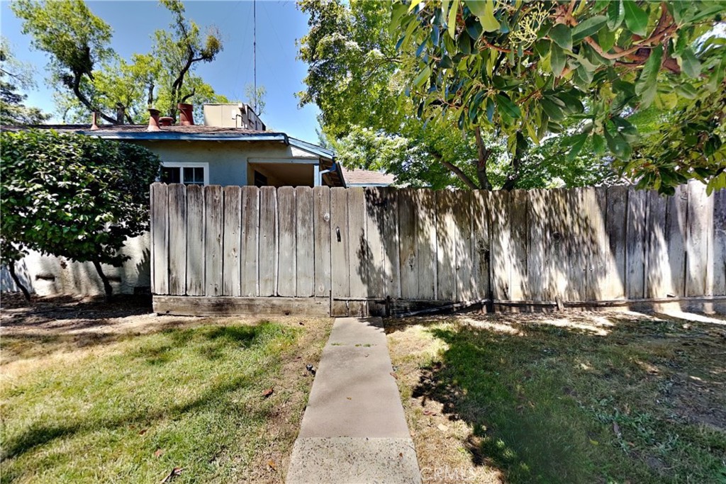 623 Chabot, Modesto, CA 95354