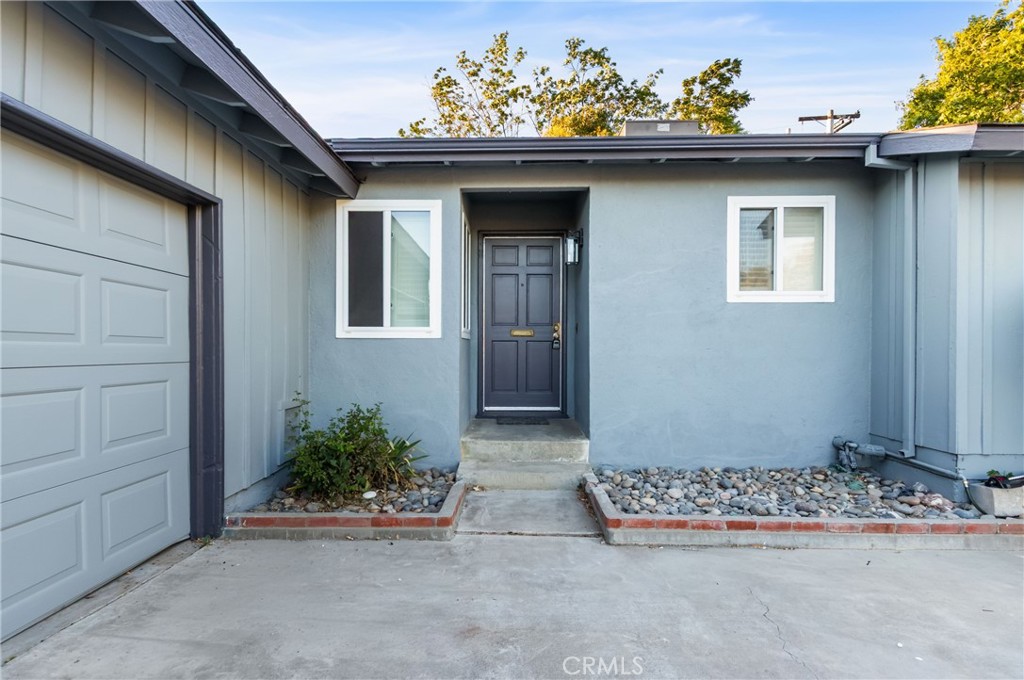 902 Granada, Los Banos, CA 93635