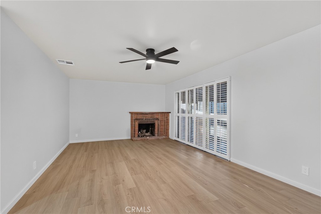 902 Granada, Los Banos, CA 93635