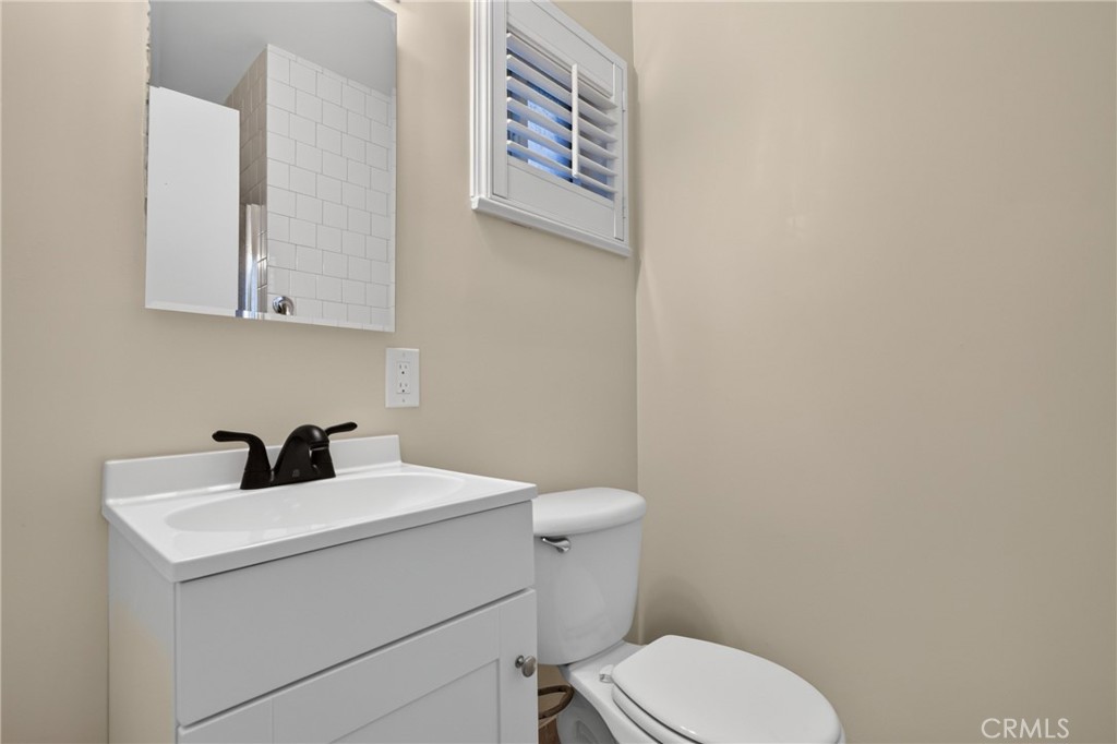 902 Granada, Los Banos, CA 93635