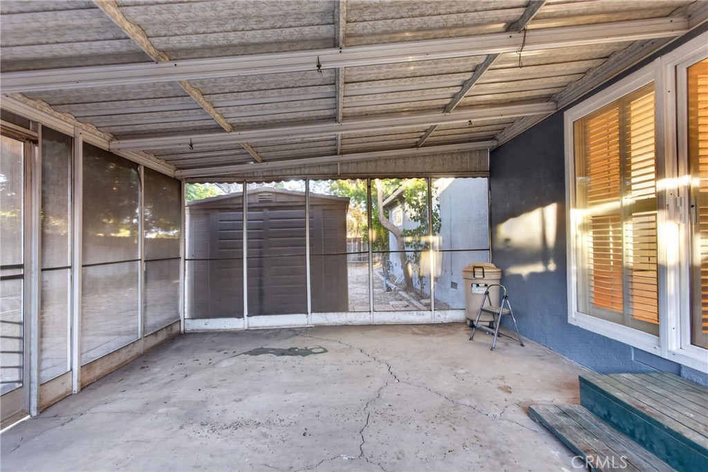 902 Granada, Los Banos, CA 93635