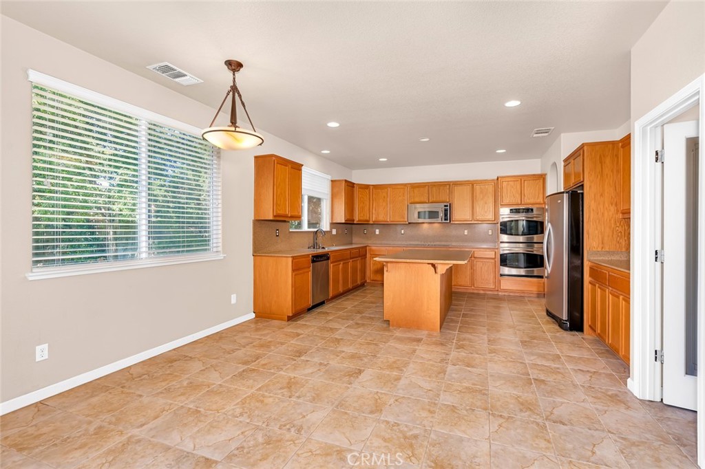 3961 Wellington, Turlock, CA 95382