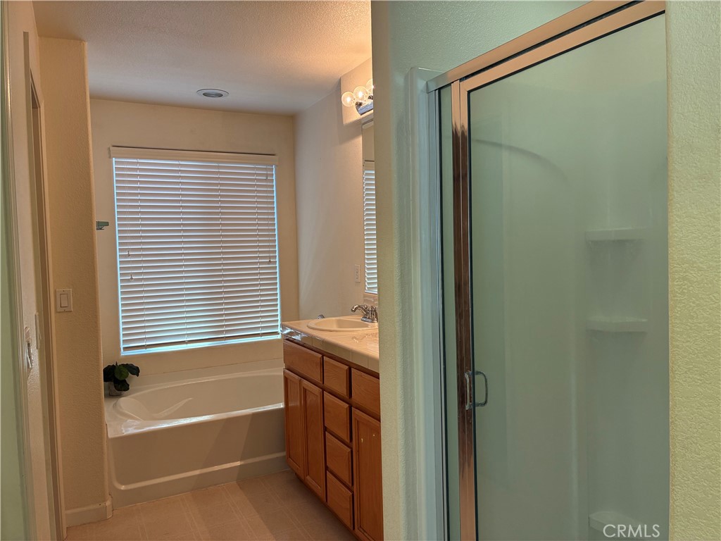 4208 Berryesa, Merced, CA 95348