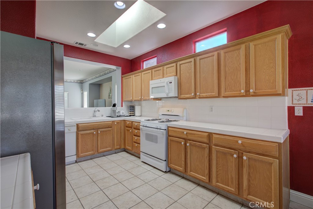 1813 Woodland Hills Dr, Atwater, CA 95301