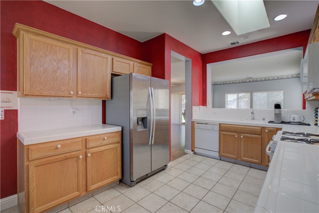 1813 Woodland Hills Dr, Atwater, CA 95301