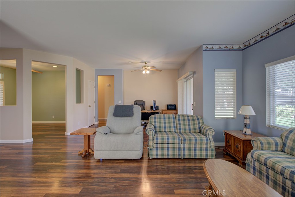 1813 Woodland Hills Dr, Atwater, CA 95301
